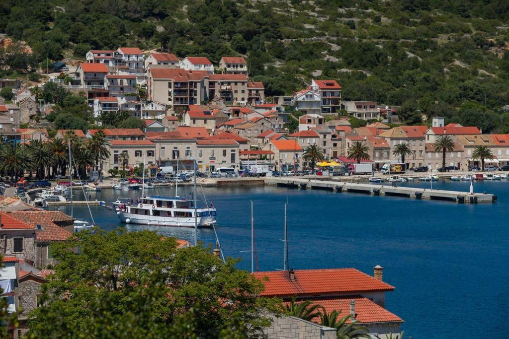 Apartamento Luceissa Vis Exterior foto