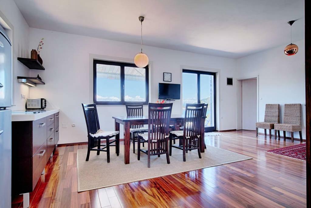 Apartamento Luceissa Vis Exterior foto