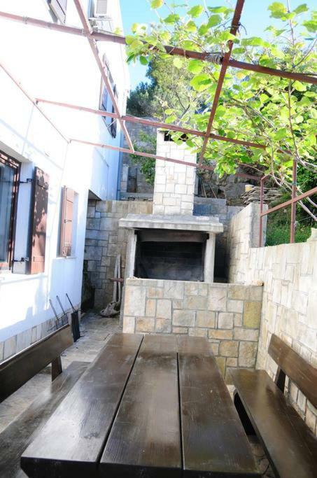 Apartamento Luceissa Vis Exterior foto